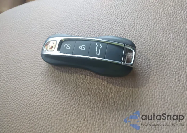 WP1BA2AY5MDA43638: 42310177