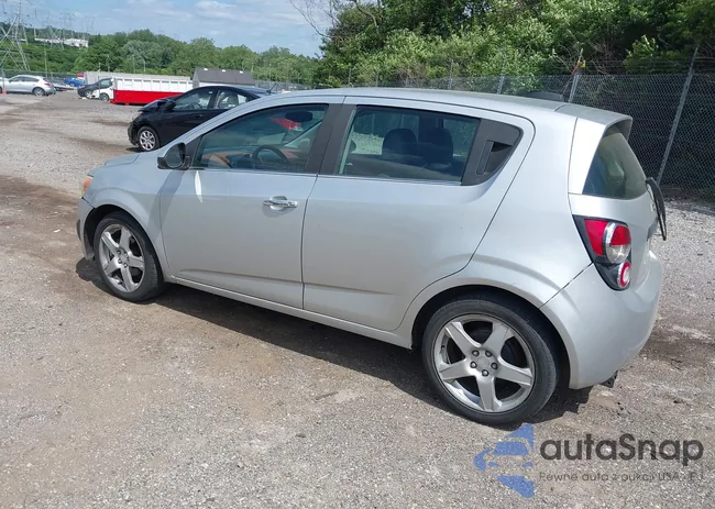 1G1JE6SB6F4118460: 42311245