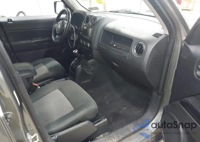 1C4NJRFB4CD608701: 42311264