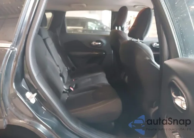 1C4PJMCS6FW792306: 42311276