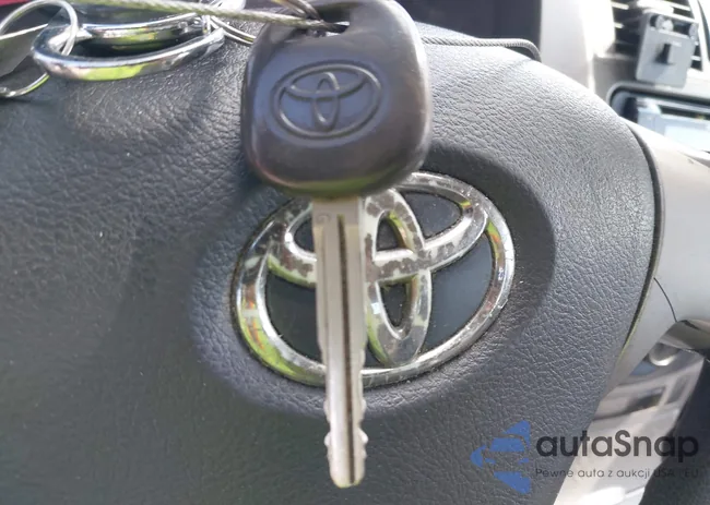 JTDBU4EE3B9147713: 42311291