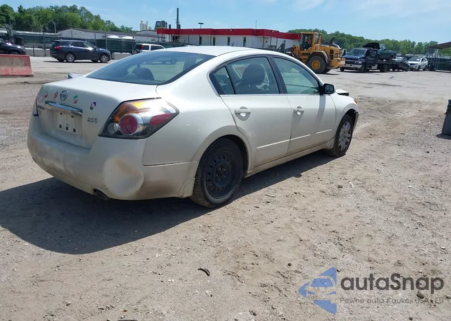 1N4AL2AP3CC246553: 42311308