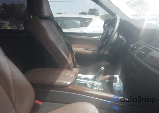 5UXZW0C52BL370833: 42311353