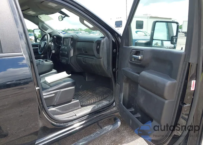 1GC4YME75LF329317: 42311399