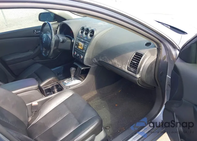 1N4BL2AP3CC126692: 42311456