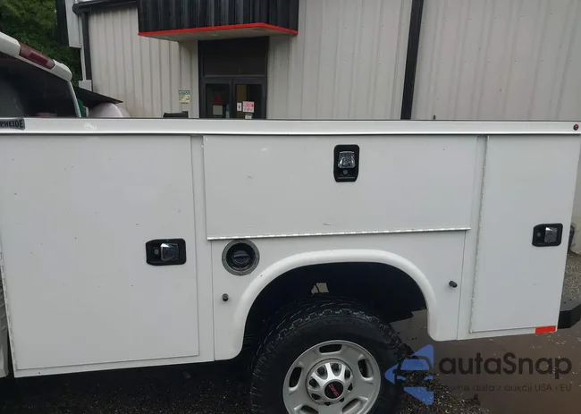 1GD19LE74MF104393: 42311457