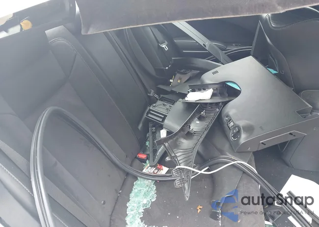 2C3CDXCT7KH652889: 42311655