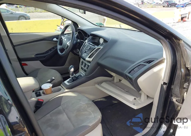 1FADP3F25EL304461: 42311718