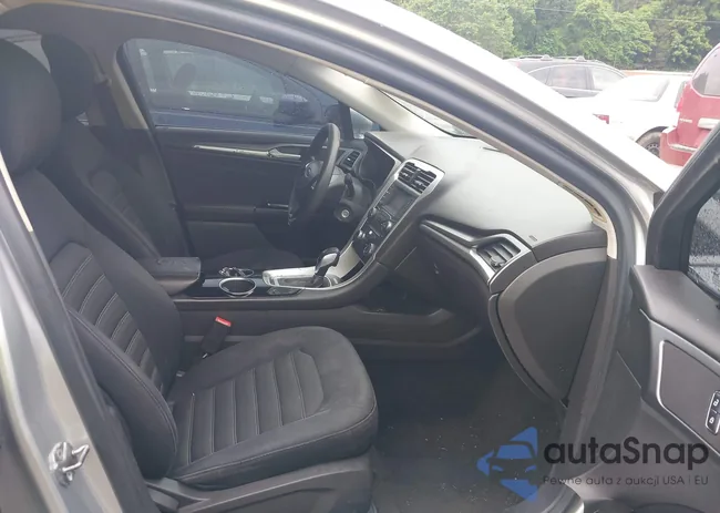 3FA6P0H74DR221684: 42310857