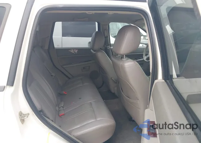 1J8GR48K25C717094: 42310881