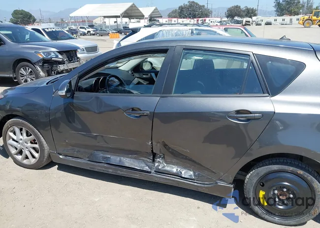 JM1BL1L61C1576197: 42310885