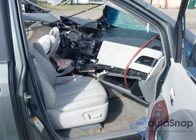 5TDYK3DC8DS389685: 42310892