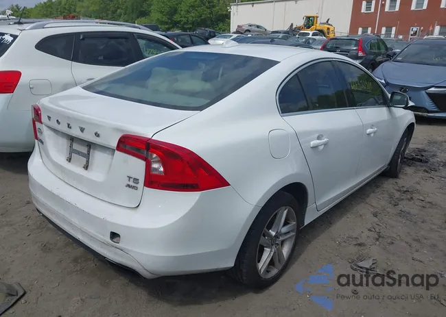 YV1612TB8F1317893: 42310908