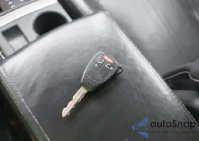 1C4PJMFK5CW135908: 42311040