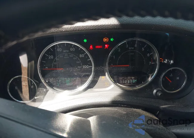 1C4HJWEG0FL752152: 42311043