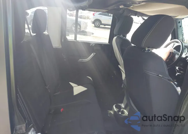 1C4HJWEG0FL752152: 42311043