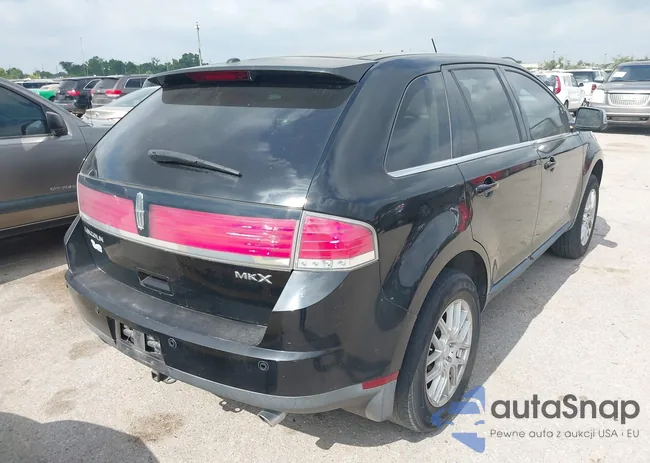 2LMDU68C67BJ18845: 42311056