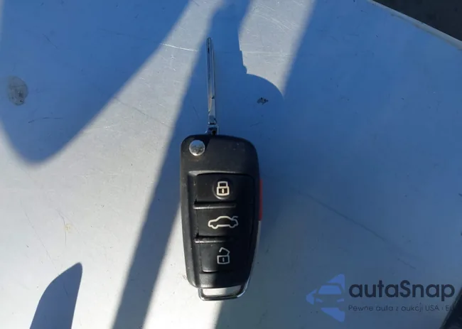 WAU6CLFF6F1111781: 42311077