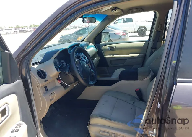 5FNYF3H4XCB011992: 42311106