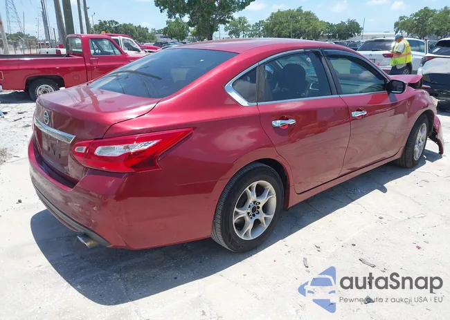 1N4AL3AP4GC141175: 42311121