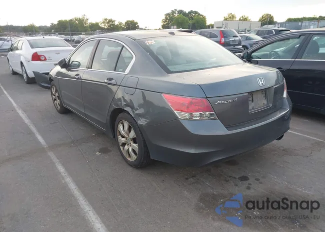 1HGCP26868A061734: 42312211