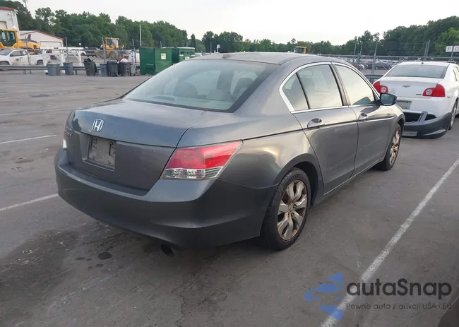 1HGCP26868A061734: 42312211