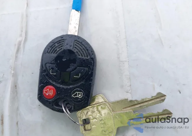 1FTYR2CM6FKA84552: 42312398