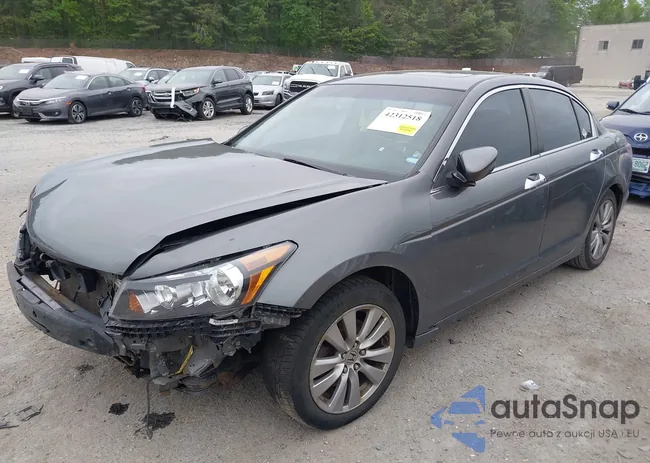 1HGCP3F89CA030394: 42312518