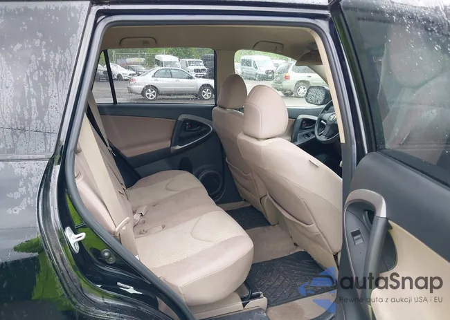 JTMBD33V386080974: 42312604