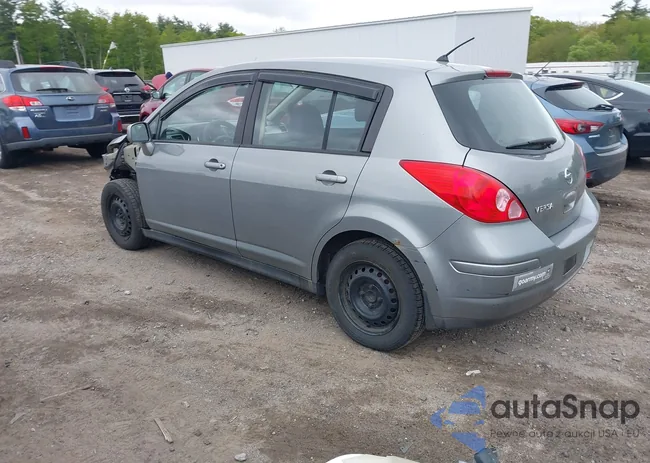 3N1BC13E38L428627: 42312643