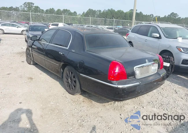 2LNBL8CV0BX750651: 42311875