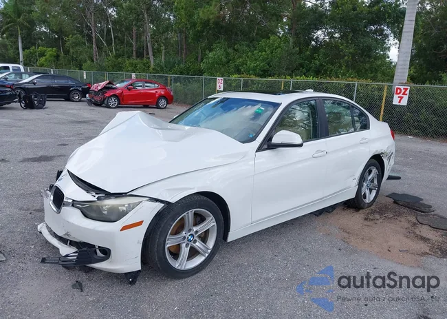 WBA3A5G55DNP19761: 42311901