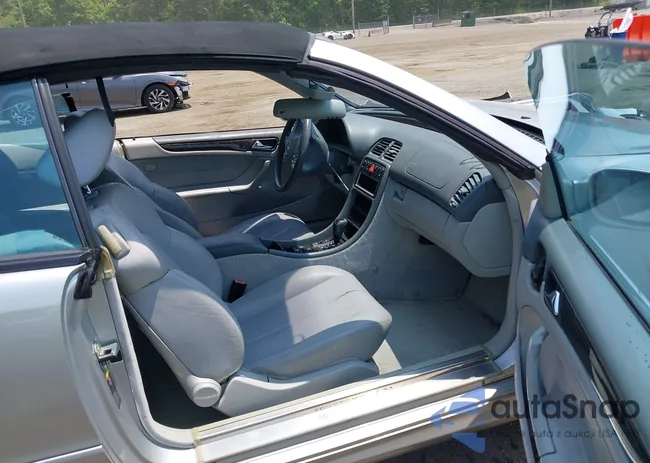 WDBLK70G52T112287: 42312024