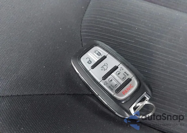 2C4RC1BG9HR753056: 42312108