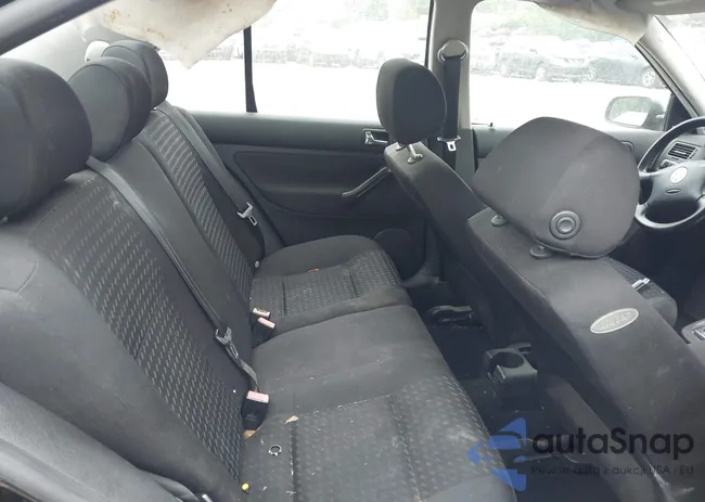 3VWRK69M44M070238: 42313379