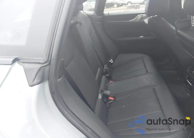 WBY73AW00NFN14842: 42313404