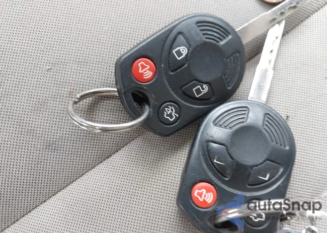 1FMCU9GXXDUD47516: 42313513