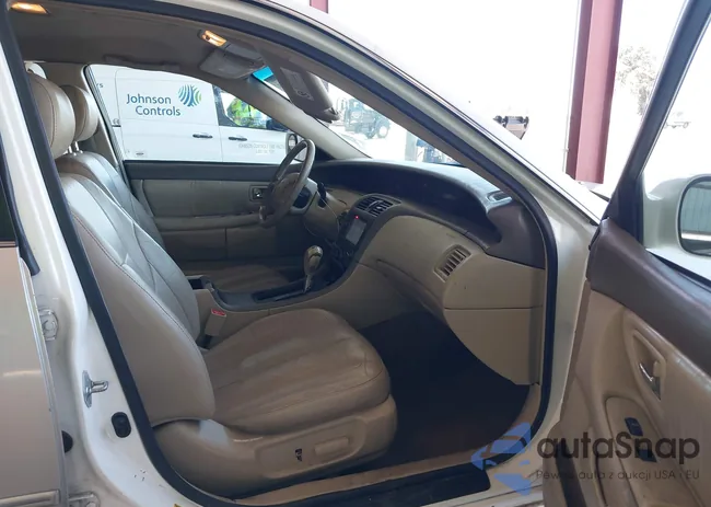 4T1BF28B03U307816: 42313586