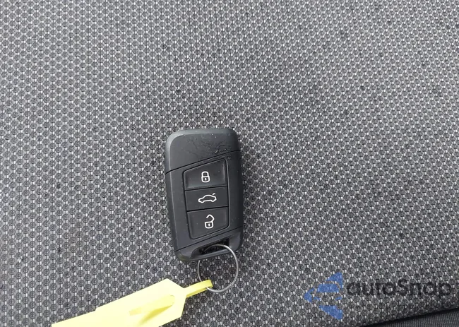 3VV8X7B26RM069597: 42313701