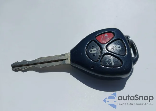 2T1BU4EE6AC404887: 42313759