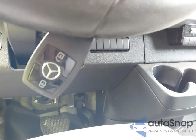 W1Z4DGHY3NT096986: 42312801