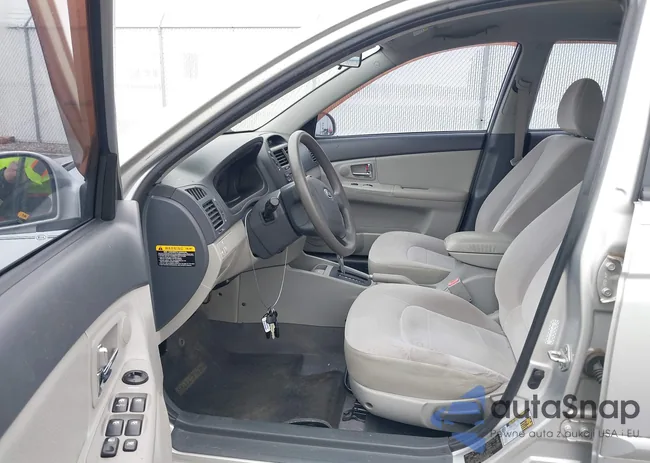 KNAFE221X95658662: 42312854