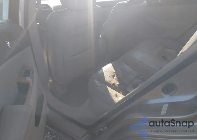 1HGCM66564A009309: 42312914