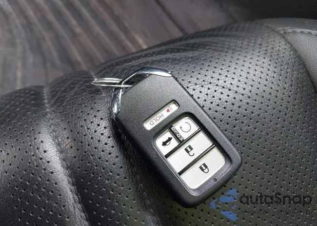 1HGCV1F41NA094066: 42313137