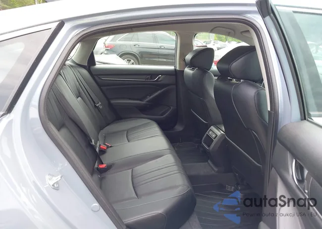 1HGCV1F41NA094066: 42313137