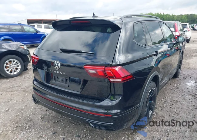 3VV3B7AX3PM131427: 42314267