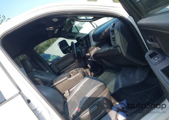 3C7WR4HJ9MG620192: 42314529