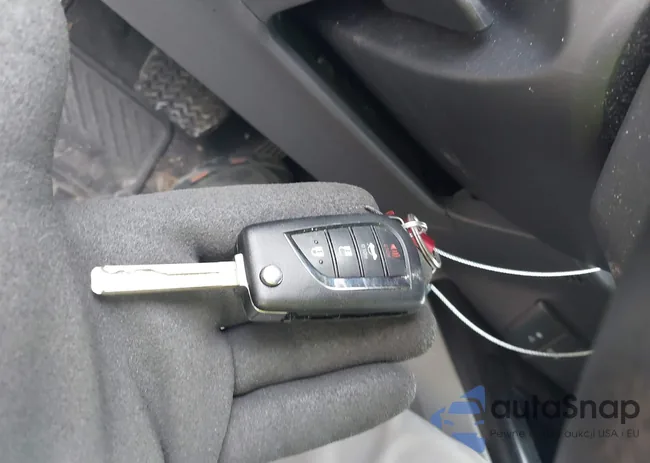 4T1B11HKXKU746948: 42314607