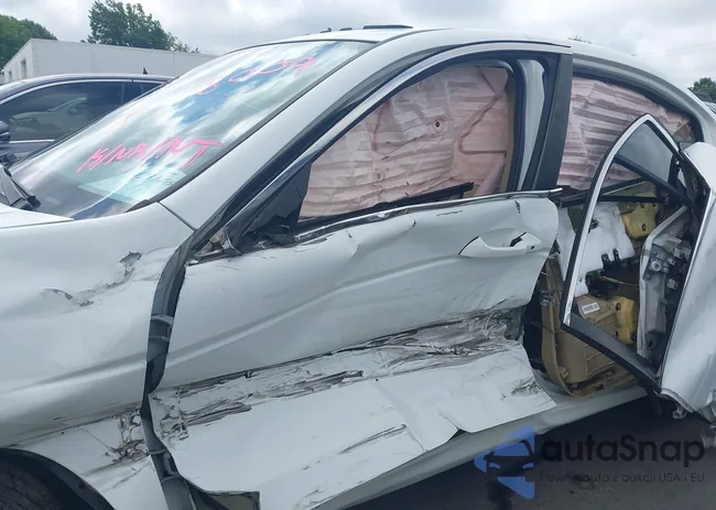 1HGCP2F74BA048009: 42314677