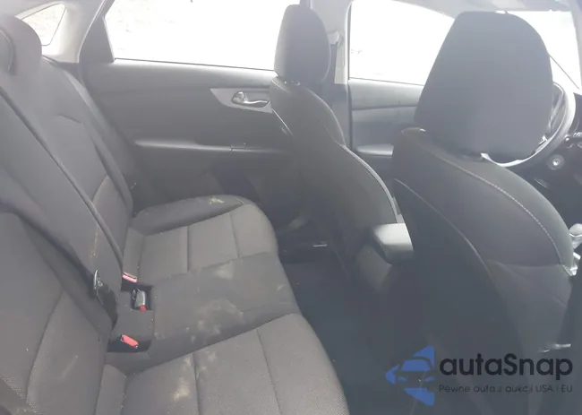 3KPF24AD0NE464353: 42314758